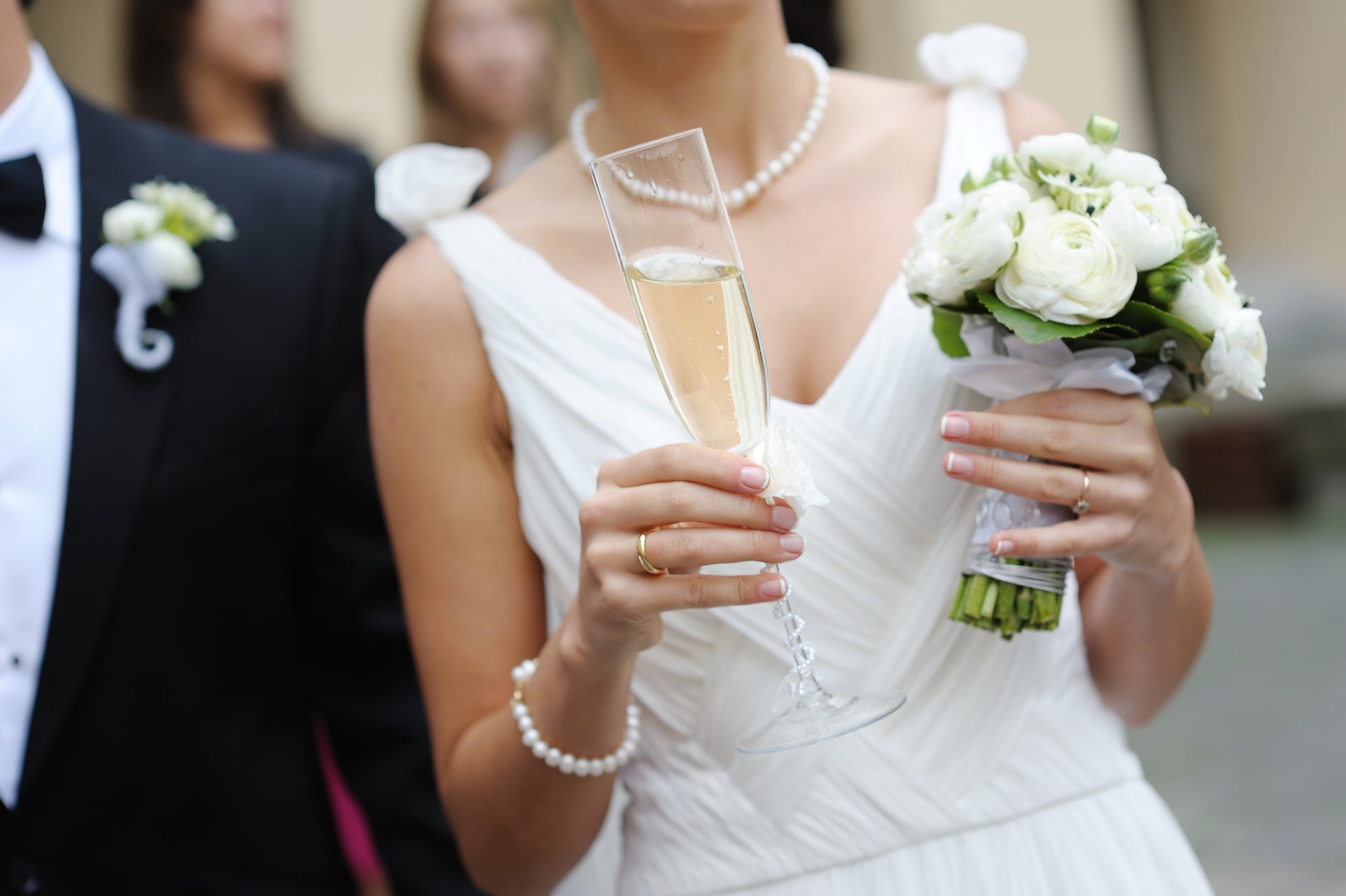 CHAMPAGNER: DER BESTE BEGLEITER FÜR BESONDERE ANLÄSSE