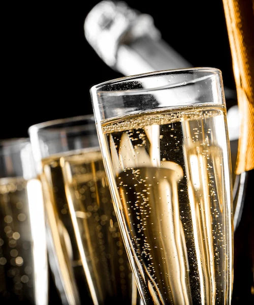Warum hat Champagner so viele Perlen? Einfach erklärt