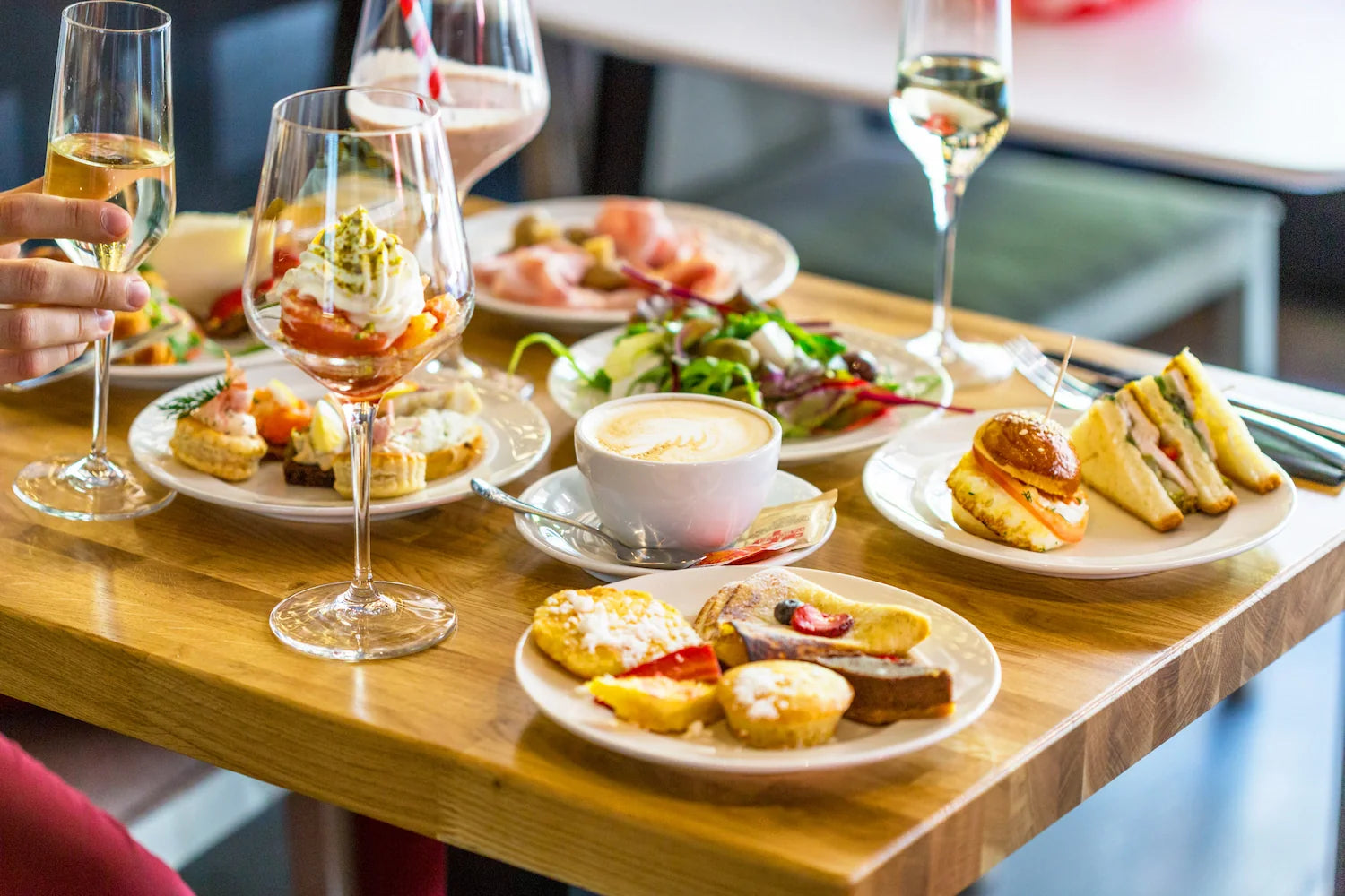 Was passt zu Brut Champagner? Die besten Snacks & Speisen